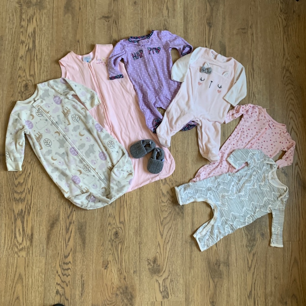 🌸Baby Bundle! Sleep Saks | Onesies | Shoes 0-3